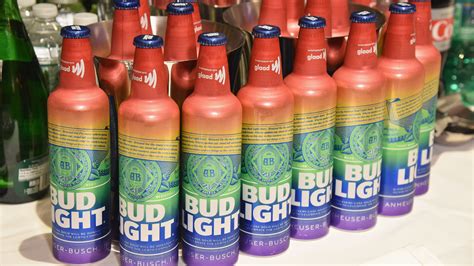 coors light transgender can|Bud Light boycott